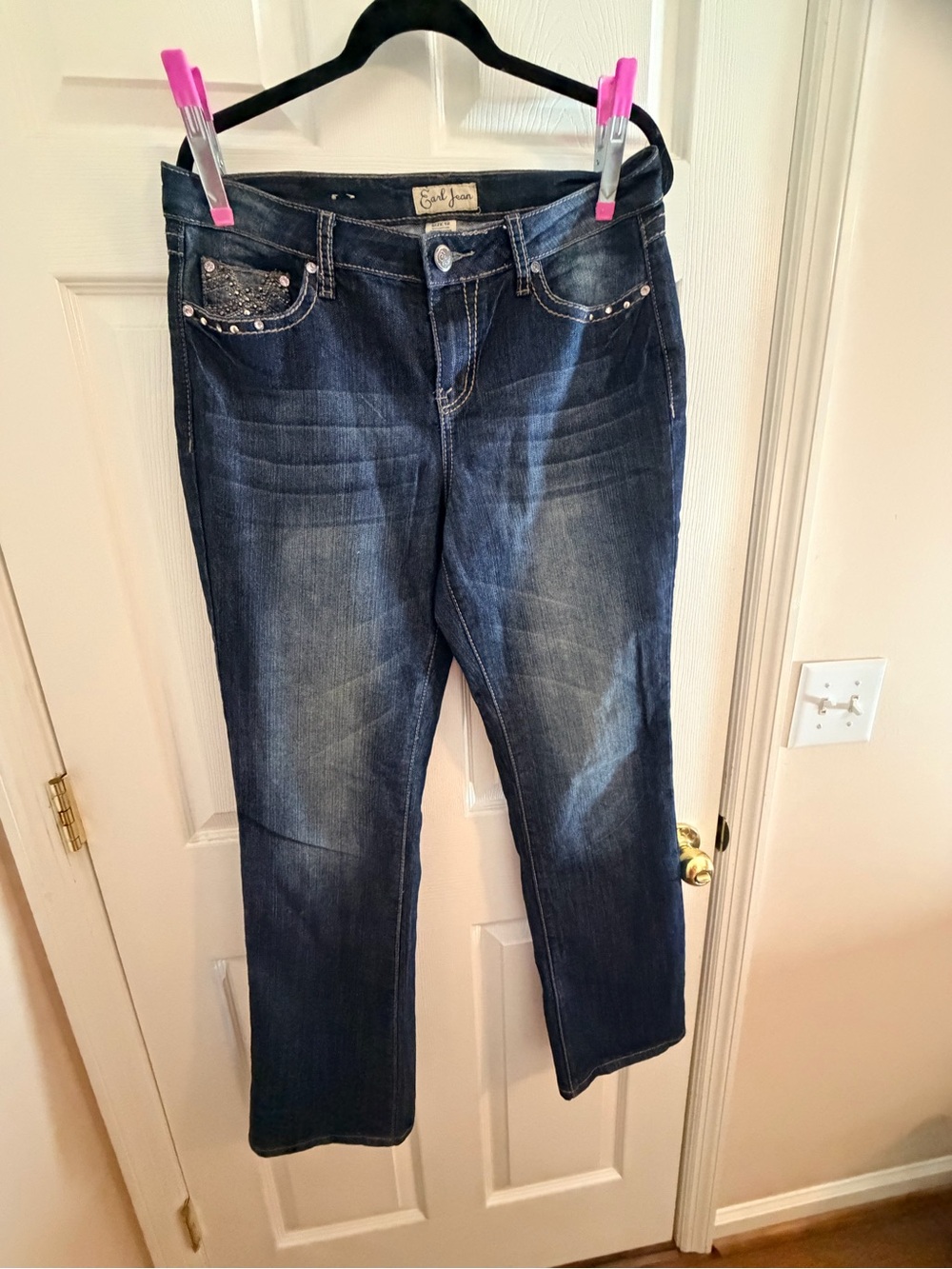Earl Jeans Women's Straight-Leg Dark Blue Denim with Studded Pocket
